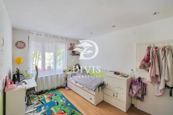 Slika 11 - Gospodara Vučića, Dvoiposoban stan na prodaju, 57m2, 282.000€